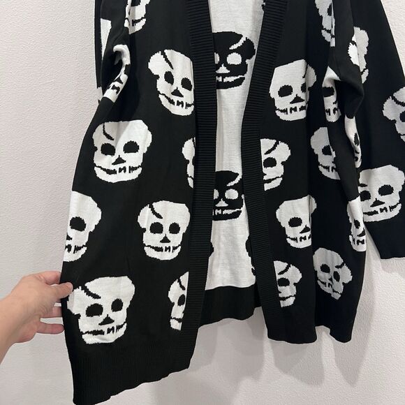 Hotouch Women's Knitted Black and White Skull Open Cardigan Halloween size XL - Picture 4 of 8